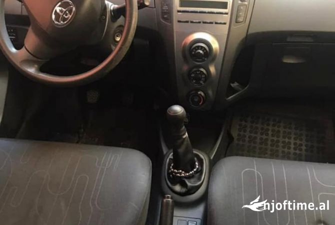 Makina ne shitje  ne Tirane - 3,500 Euro