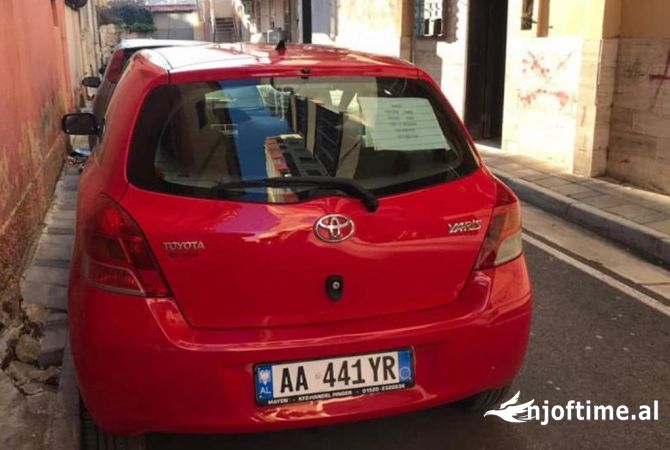 Makina ne shitje  ne Tirane - 3,500 Euro