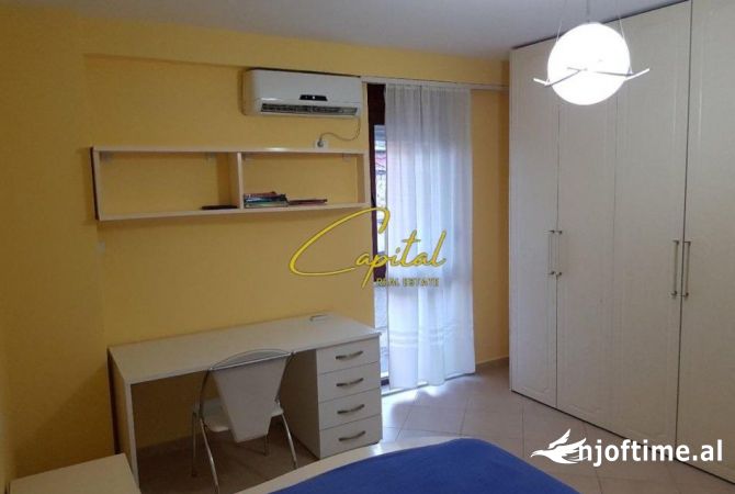 Shtepi me qera Apartament ne Tirane, 2+1, Mobilimi E mobiluar, Pagesa 700  Euro.