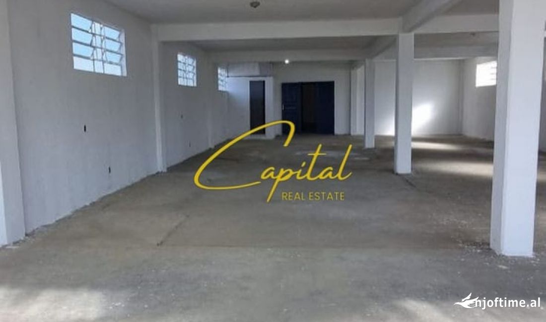 MAGAZINE ME QERA 250 M2 AUTOSTRADA TR-DR 800 EURO