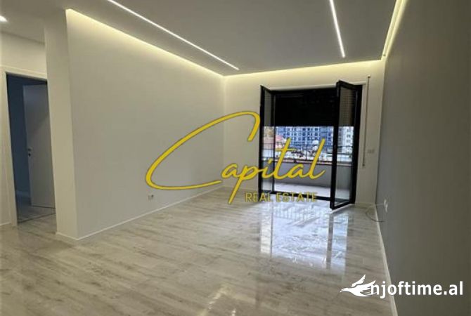 Shtepi ne shitje Apartament ne Tirane, 2+1, Mobilimi Bosh, pa mobiluar, Pagesa 225,000  Euro.