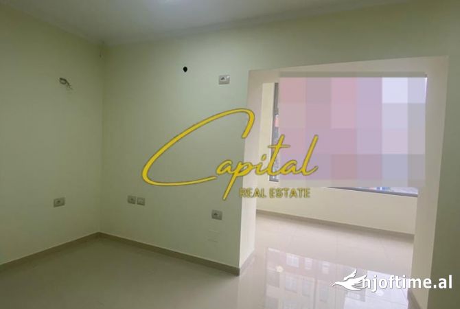 Ambient biznesi me qera 3+1 ne Tirane - 600 Euro
