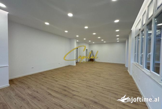 Ambient biznesi me qera 1+1 ne Tirane - 1,300 Euro