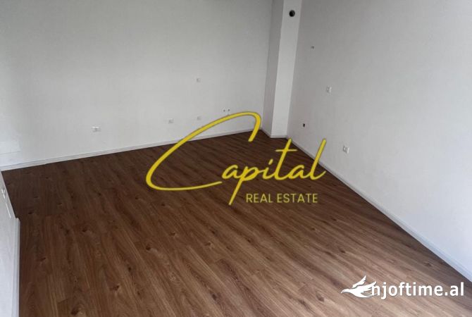Shtepi ne shitje 1+1 ne Tirane - 90,000 Euro