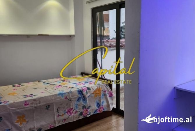 Shtepi me qera Apartament ne Tirane, 2+1, Mobilimi E mobiluar, Pagesa 500  Euro.
