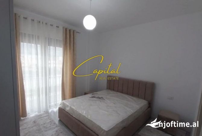 Shtepi me qera 2+1 ne Tirane - 650 Euro
