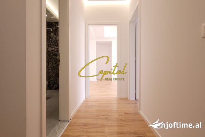 Shtepi ne shitje Apartament ne Tirane, 2+1, Mobilimi Bosh, pa mobiluar, Pagesa 210,000  Euro.