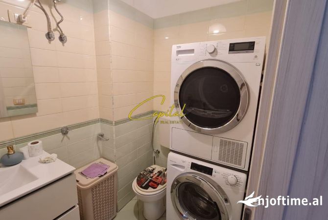 Shtepi me qera Apartament ne Tirane, 2+1, Mobilimi E mobiluar, Pagesa 700  Euro.