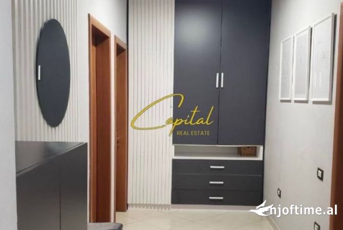 Shtepi me qera Apartament ne Tirane, 2+1, Mobilimi E mobiluar, Pagesa 45,000  Leke.