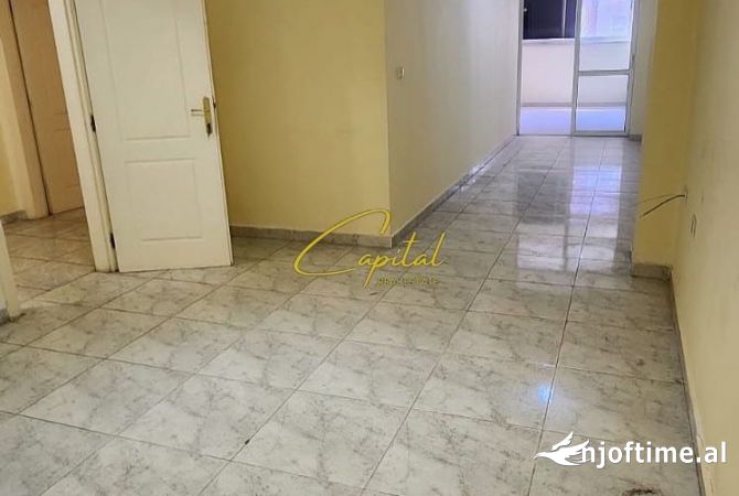 Shtepi ne shitje 2+1 ne Tirane - 260,000 Euro