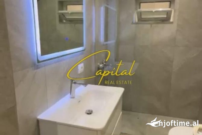 Shtepi me qera 2+1 ne Tirane - 490 Euro