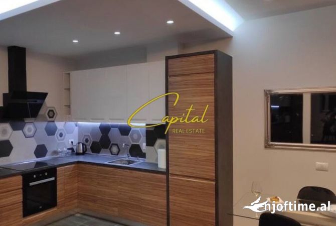 Shtepi me qera 2+1 ne Tirane - 1,200 Euro