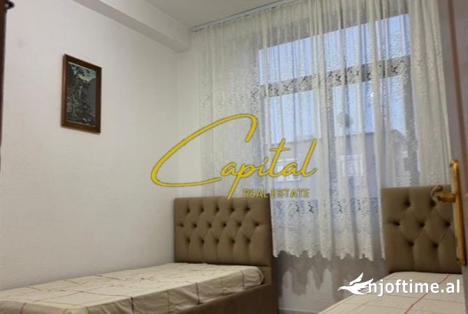 Shtepi me qera 2+1 ne Tirane - 600 Euro
