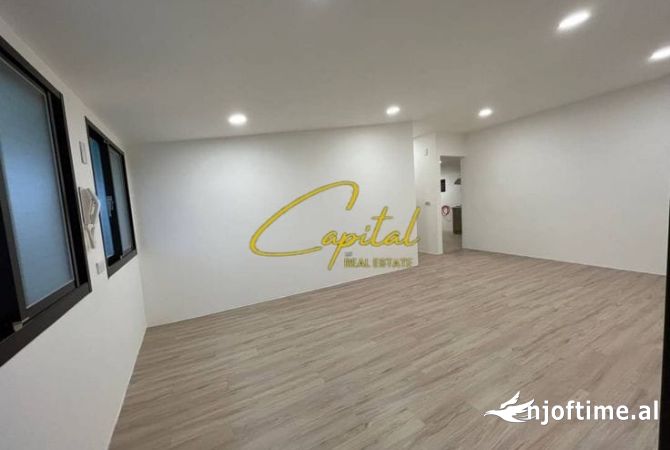 Ambient biznesi me qera 3+1 ne Tirane - 700 Euro