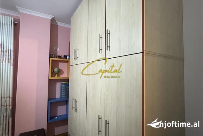 Shtepi me qera Apartament ne Tirane, 2+1, Mobilimi E mobiluar, Pagesa 600  Euro.