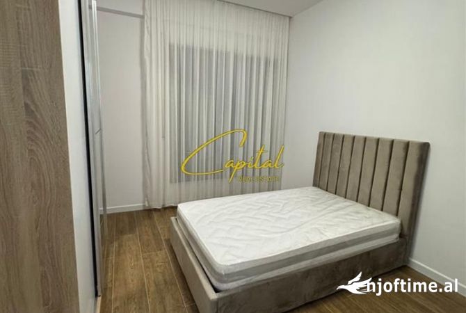 Shtepi me qera 2+1 ne Tirane - 60,000 Leke