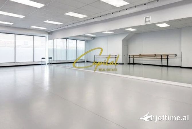 Ambient biznesi me qera 1+1 ne Tirane - 4,500 Euro