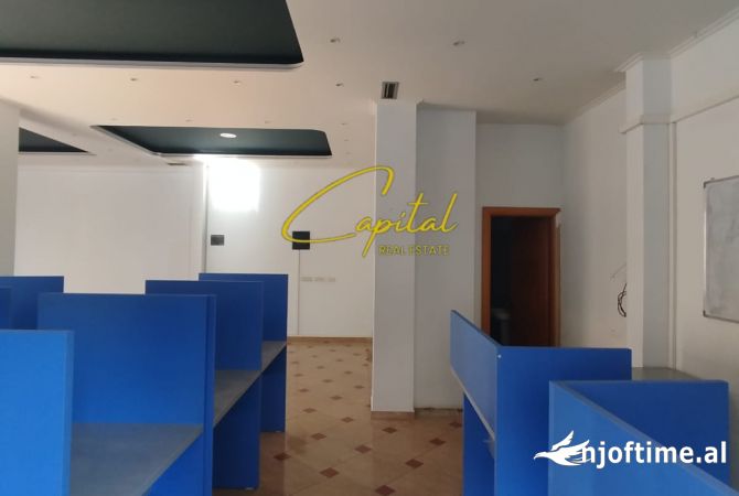 Ambient biznesi me qera 1+1 ne Tirane - 800 Euro