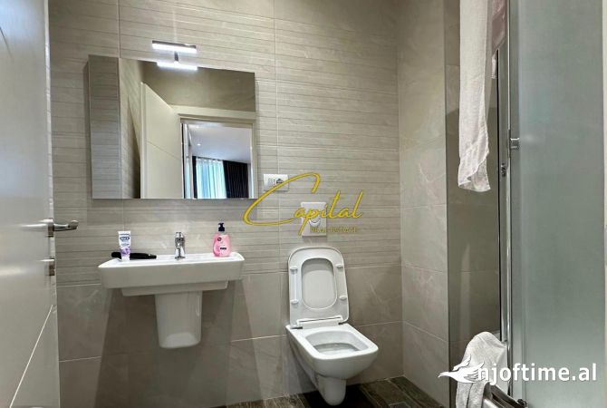 Shtepi me qera Apartament ne Tirane, 2+1, Mobilimi E mobiluar, Pagesa 1,100  Euro.