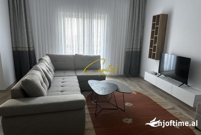 Shtepi me qera 3+1 ne Tirane - 70,000 Leke