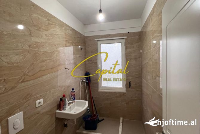 Shtepi me qera Apartament ne Tirane, 2+1, Mobilimi E mobiluar, Pagesa 550  Euro.