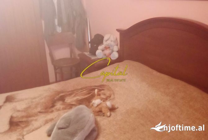Shtepi me qera Apartament ne Tirane, 2+1, Mobilimi E mobiluar, Pagesa 60,000  Leke.