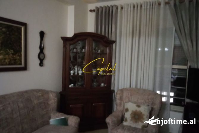 Shtepi me qera 2+1 ne Tirane - 60,000 Leke