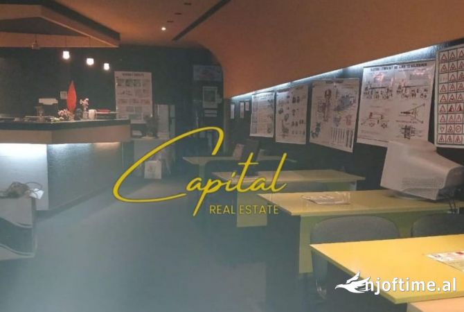 Ambient biznesi me qera 3+1 ne Tirane - 500 Euro