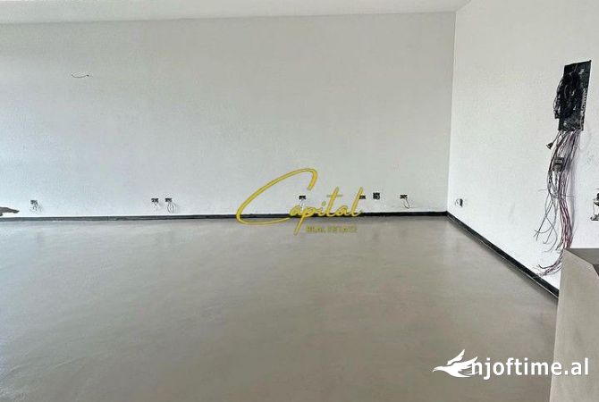 Ambient biznesi me qera 1+1 ne Tirane - 700 Euro