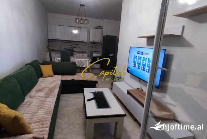 Shtepi me qera 2+1 ne Tirane - 55,000 Leke