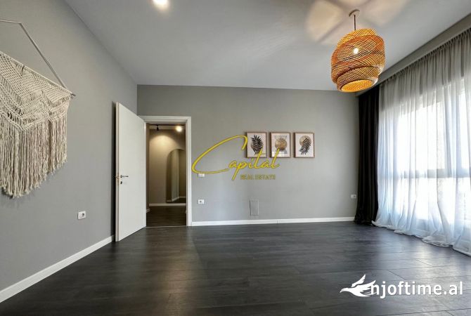 Shtepi ne shitje 1+1 ne Tirane - 178,000 Euro