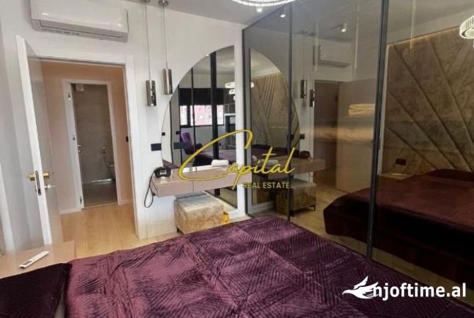 Shtepi me qera Apartament ne Tirane, 2+1, Mobilimi E mobiluar, Pagesa 1,800  Euro.