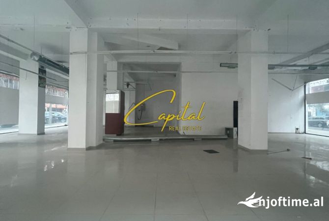 Ambient biznesi me qera 1+1 ne Tirane - 4,200 Euro
