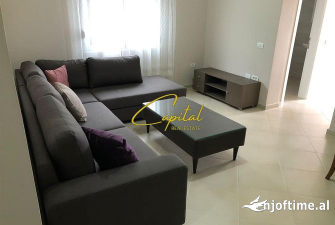Shtepi me qera 1+1 ne Tirane - 400 Euro