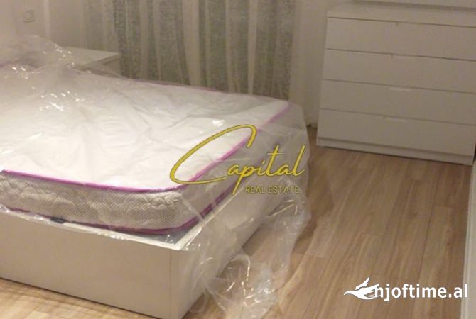 Shtepi me qera Apartament ne Tirane, 2+1, Mobilimi E mobiluar, Pagesa 600  Euro.