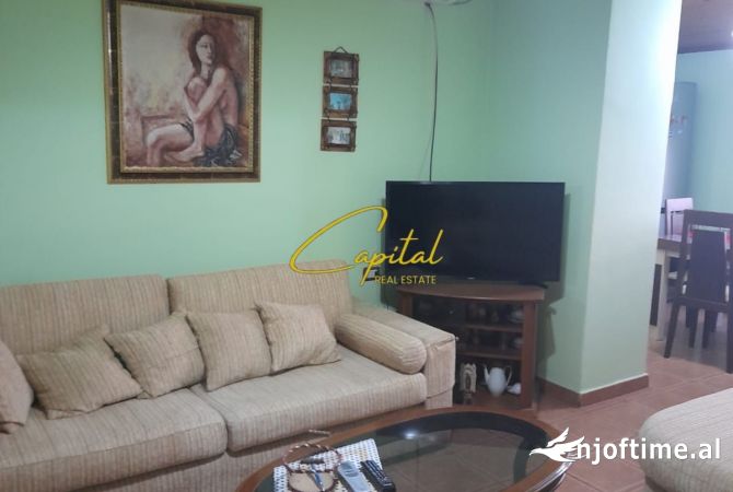 Shtepi me qera 2+1 ne Tirane - 50,000 Leke