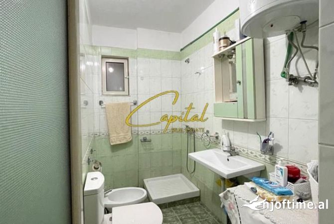 Shtepi ne shitje Apartament ne Tirane, 1+1, Mobilimi E mobiluar, Pagesa 91,000  Euro.