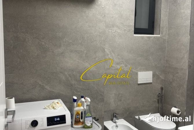 Shtepi me qera Apartament ne Tirane, 2+1, Mobilimi E mobiluar, Pagesa 700  Euro.