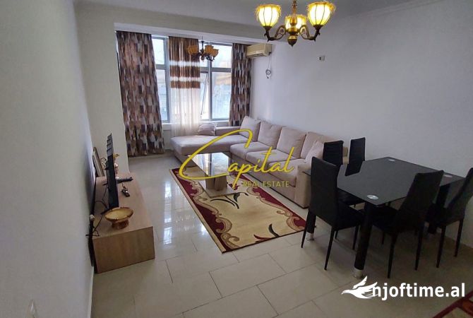 Shtepi ne shitje Apartament ne Tirane, 2+1, Mobilimi E mobiluar, Pagesa 188,000  Euro.