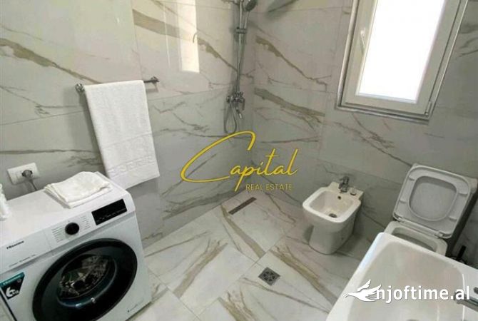 Shtepi ne shitje Apartament ne Tirane, 3+1, Mobilimi E mobiluar, Pagesa 248,000  Euro.