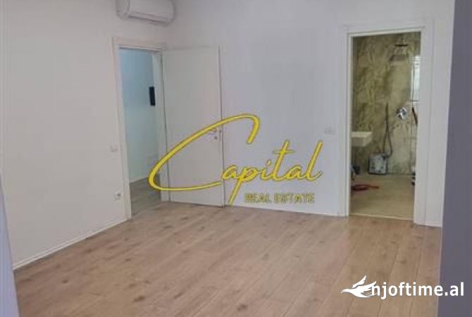 ZYRE ME QERA 120 M2 ISH BLLOKU 1.400 EURO