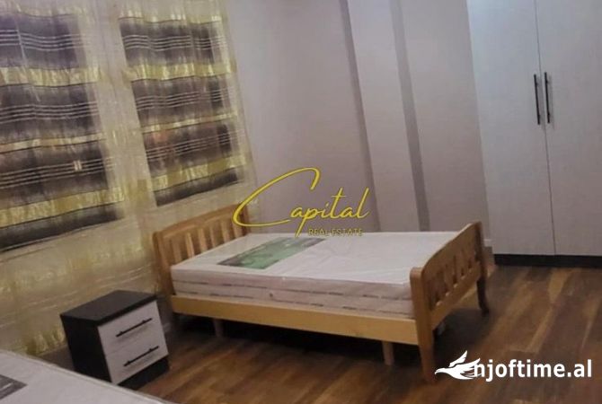 Shtepi me qera 2+1 ne Tirane - 700 Euro