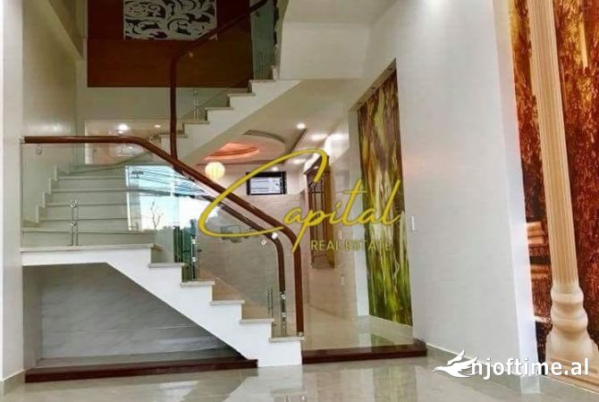 Ambient biznesi me qera 3+1 ne Tirane - 5,000 Euro