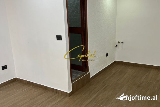 Ambient biznesi ne shitje 1+1 ne Tirane - 135,000 Euro