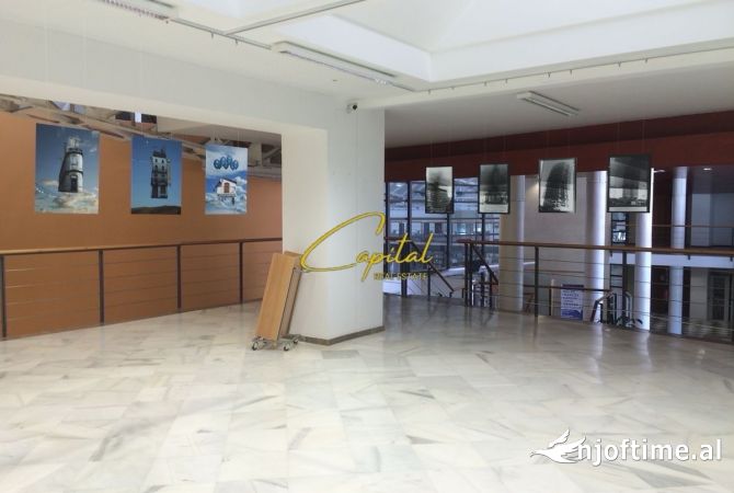 Ambient biznesi me qera 1+1 ne Tirane - 700 Euro