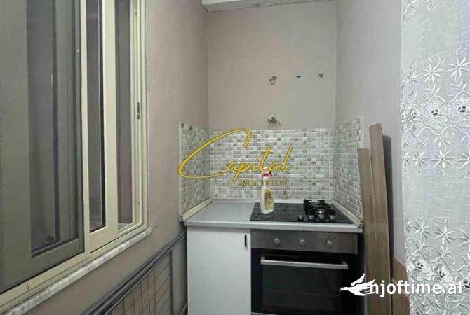 Shtepi me qera Apartament ne Tirane, 1+1, Mobilimi E mobiluar, Pagesa 500  Euro.