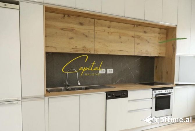 Shtepi me qera Apartament ne Tirane, 2+1, Mobilimi E mobiluar, Pagesa 650  Euro.