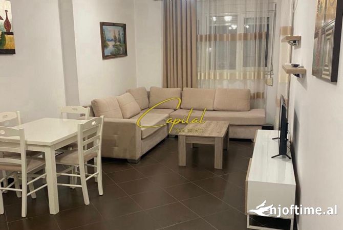 Shtepi me qera 1+1 ne Tirane - 50,000 Leke