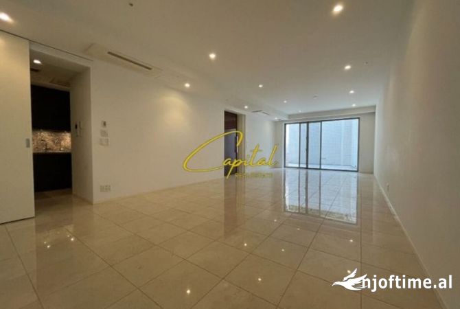 Ambient biznesi me qera 3+1 ne Tirane - 1,100 Euro