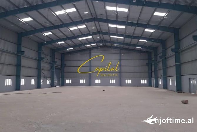 Ambient biznesi me qera 4+1 ne Tirane - 3,800 Euro